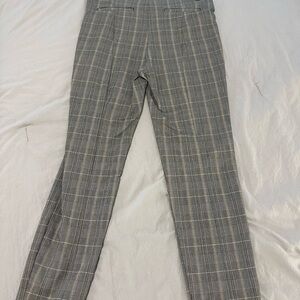 Women’s Gray Plaid Pants